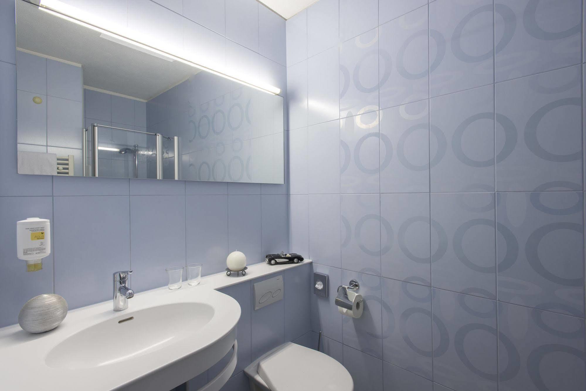 Hotel Vezia Лугано Экстерьер фото